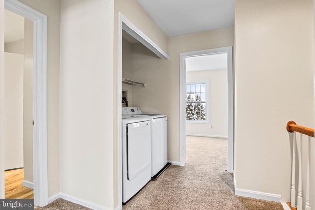 207 CRESCENT DR, Hershey, PA 17033