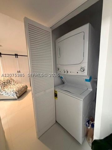 201 Freedom Ct 201, Deerfield Beach, FL 33442