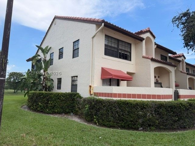 201 Freedom Ct 201, Deerfield Beach, FL 33442