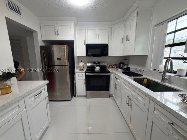 201 Freedom Ct 201, Deerfield Beach, FL 33442