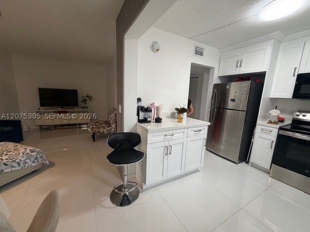 201 Freedom Ct 201, Deerfield Beach, FL 33442