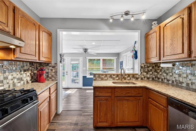 671 Meramec Station Road, Manchester, MO 63021