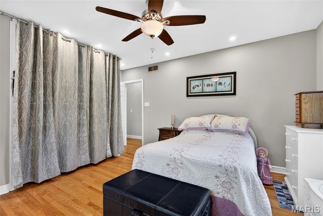 671 Meramec Station Road, Manchester, MO 63021
