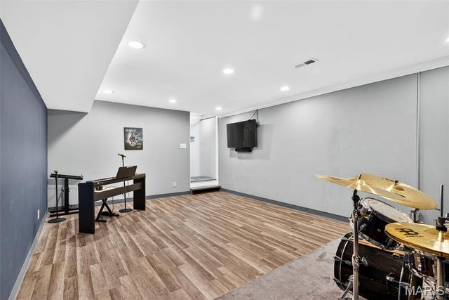 671 Meramec Station Road, Manchester, MO 63021