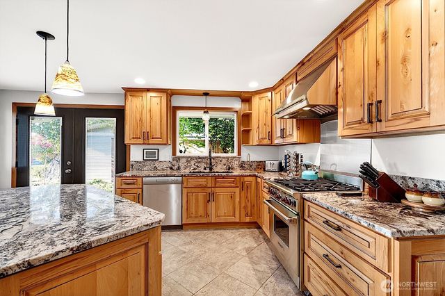 4656 N Frace Avenue, Tacoma, WA 98407