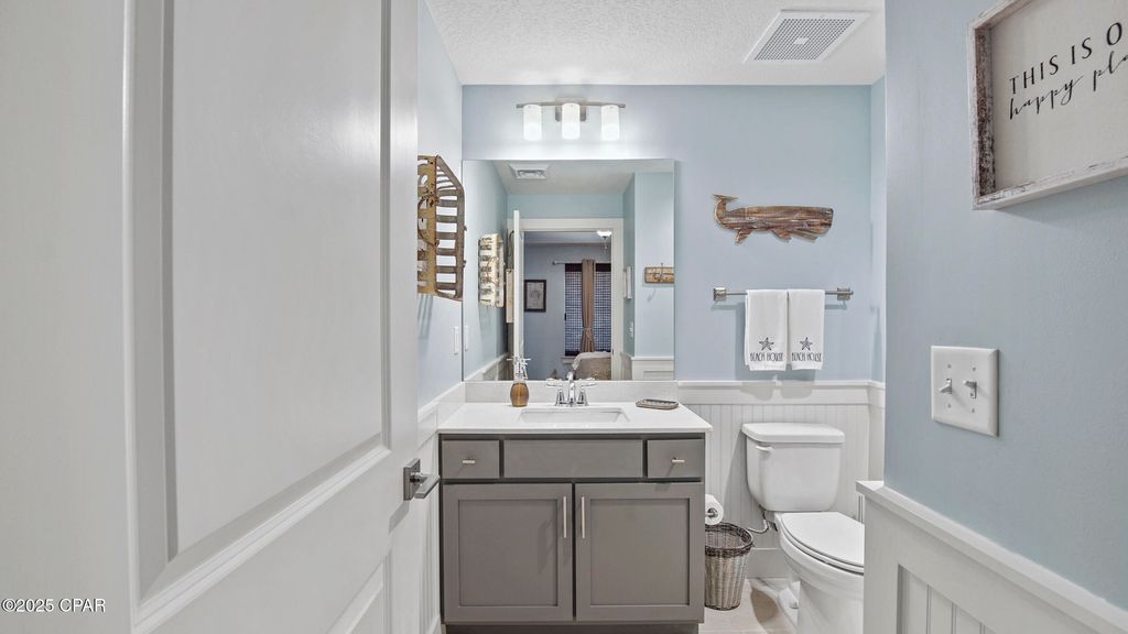 Image 7 of property listing at 15928 Front Beach Road 3-605, Panama City Beach, FL 32413