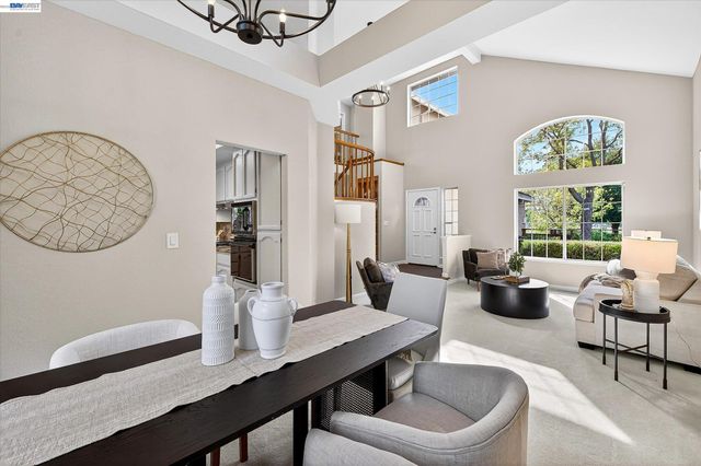 912 Loyola Way, Livermore, CA 94550