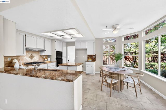 912 Loyola Way, Livermore, CA 94550