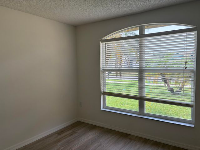 1776 Vista Lake Circle, Melbourne, FL 32904