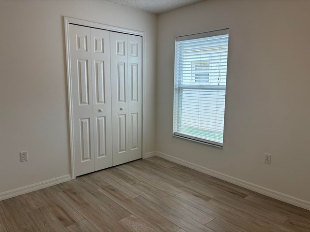 1776 Vista Lake Circle, Melbourne, FL 32904