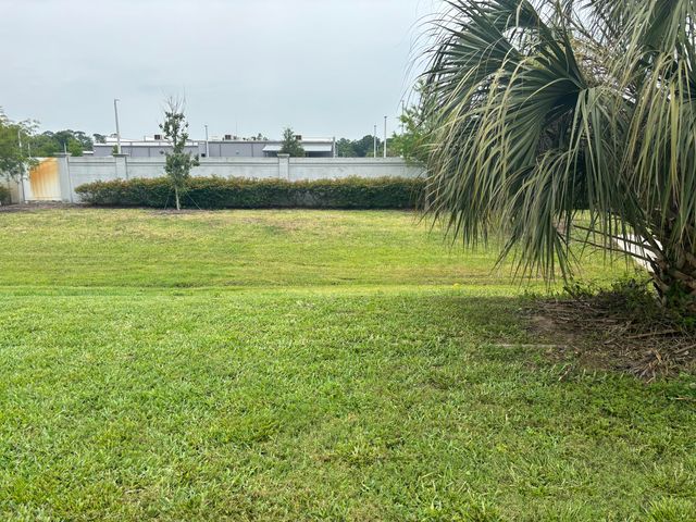 1776 Vista Lake Circle, Melbourne, FL 32904