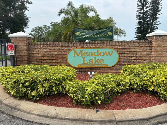 1776 Vista Lake Circle, Melbourne, FL 32904