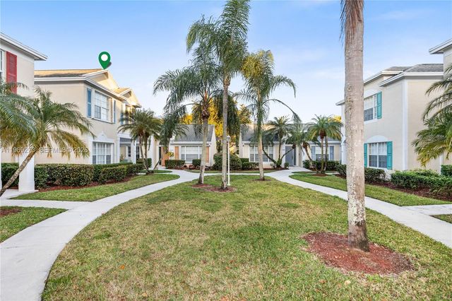 10930 Periwinkle Ln, Tamarac, FL 33321