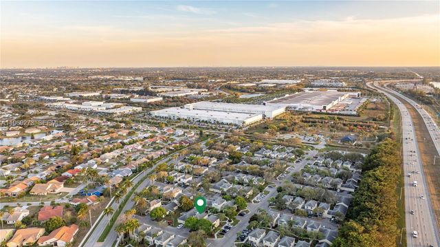 10930 Periwinkle Ln, Tamarac, FL 33321