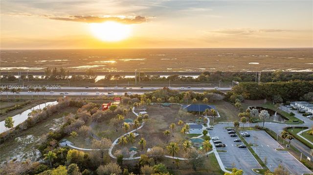 10930 Periwinkle Ln, Tamarac, FL 33321