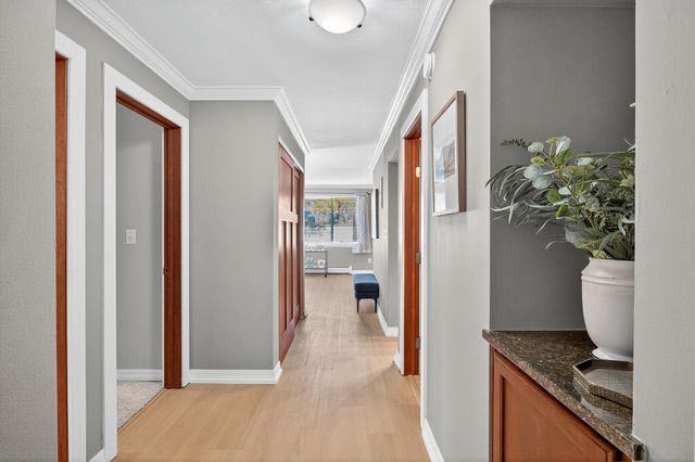 2700 W 44th Street 104, Minneapolis, MN 55410