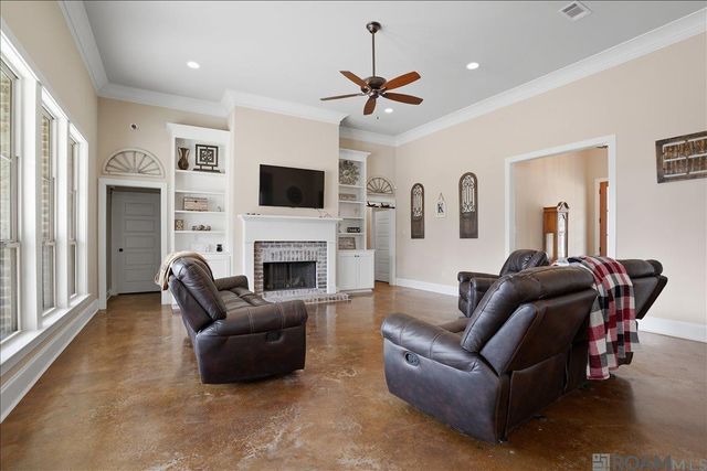 22364 La Hwy 42, Livingston, LA 70754