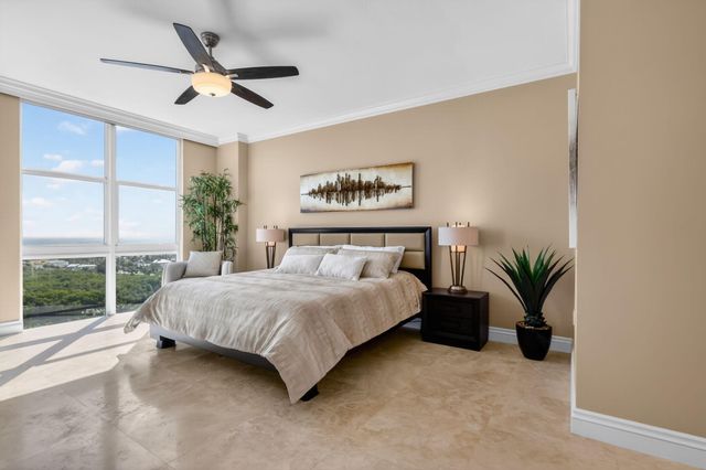 700 E Boynton Beach Boulevard Ph 2, Boynton Beach, FL 33435