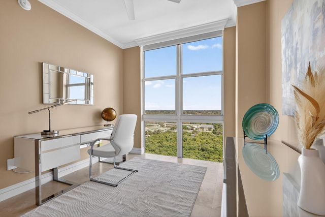 700 E Boynton Beach Boulevard Ph 2, Boynton Beach, FL 33435