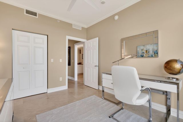 700 E Boynton Beach Boulevard Ph 2, Boynton Beach, FL 33435