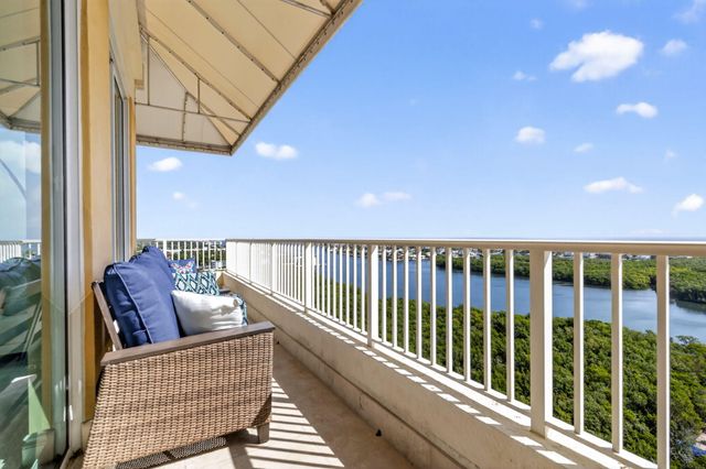 700 E Boynton Beach Boulevard Ph 2, Boynton Beach, FL 33435