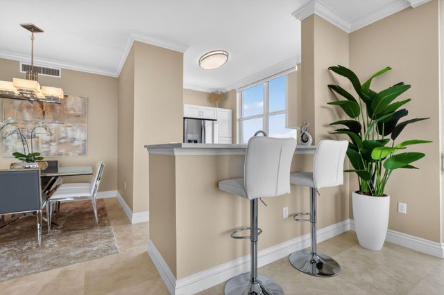 700 E Boynton Beach Boulevard Ph 2, Boynton Beach, FL 33435