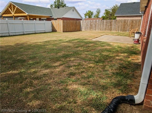 3804 Kingsberry Drive, Van Buren, AR 72956
