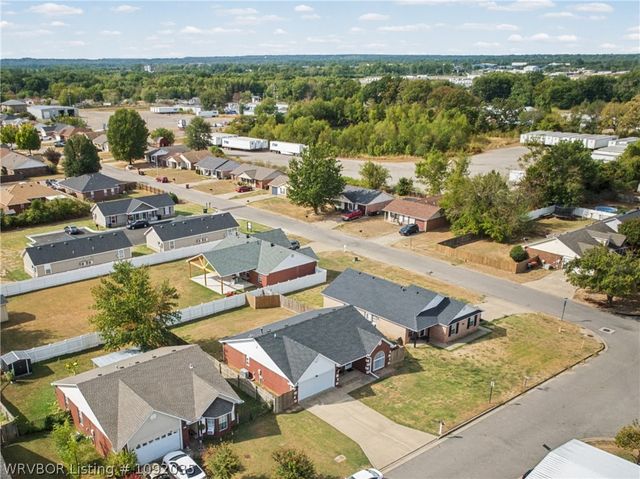 3804 Kingsberry Drive, Van Buren, AR 72956