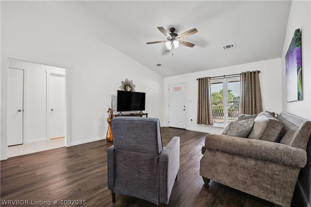 3804 Kingsberry Drive, Van Buren, AR 72956