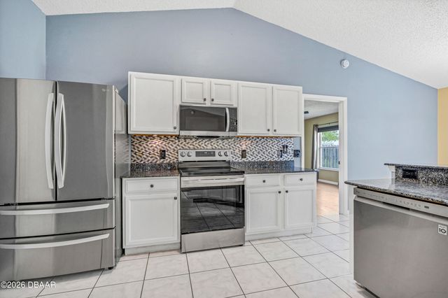 3204 Vista Palm Drive, Edgewater, FL 32141