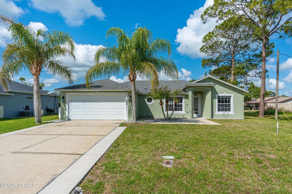 3204 Vista Palm Drive, Edgewater, FL 32141