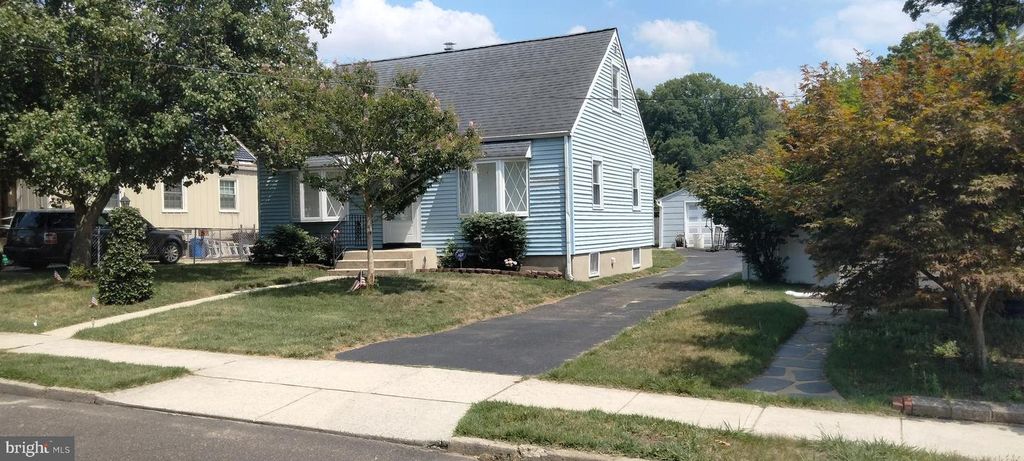 464 CENTER AVE, Runnemede, NJ 08078