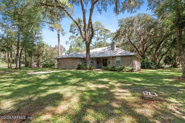 101 ROBERTS Court, Palatka, FL 32177