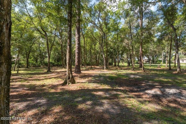 101 ROBERTS Court, Palatka, FL 32177