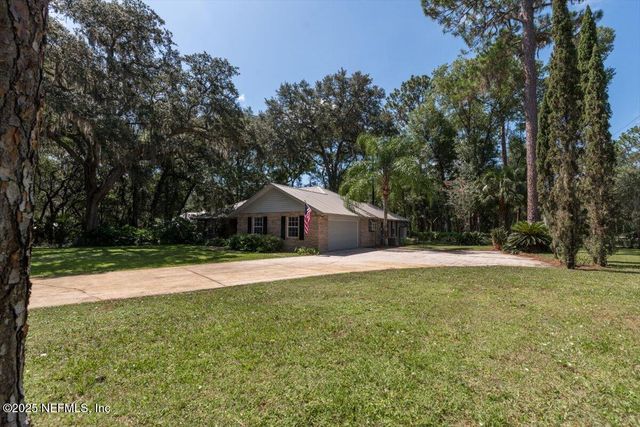 101 ROBERTS Court, Palatka, FL 32177