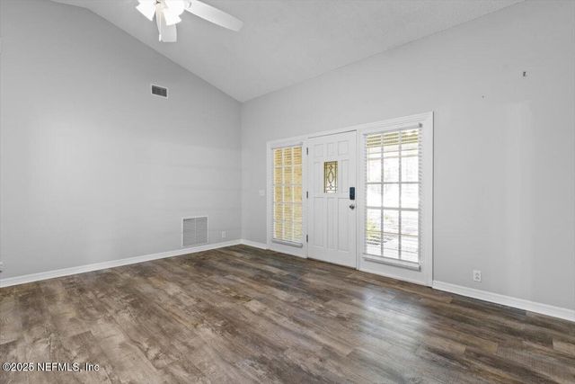 101 ROBERTS Court, Palatka, FL 32177