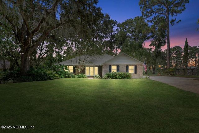 101 ROBERTS Court, Palatka, FL 32177