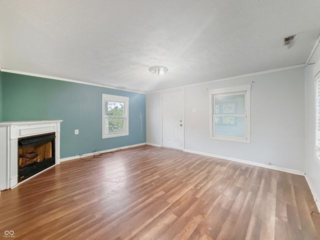 882 Collier Street, Indianapolis, IN 46241