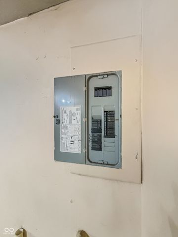 882 Collier Street, Indianapolis, IN 46241