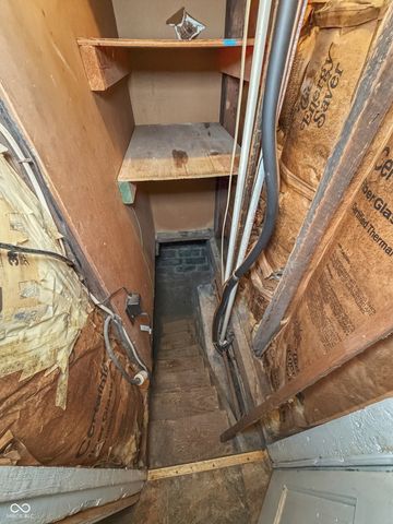 882 Collier Street, Indianapolis, IN 46241