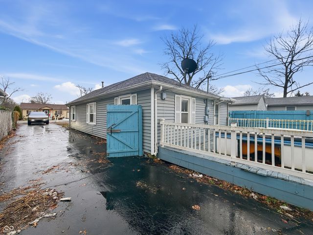 882 Collier Street, Indianapolis, IN 46241