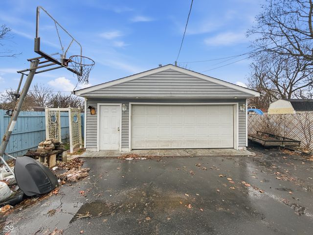 882 Collier Street, Indianapolis, IN 46241