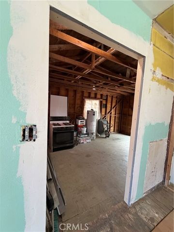 6841 36th, Jurupa Valley, CA 92509