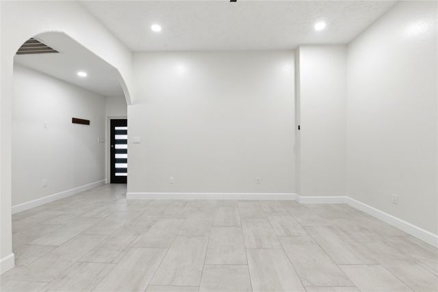 9403 Spaulding Street, Houston, TX 77016