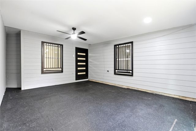 9403 Spaulding Street, Houston, TX 77016