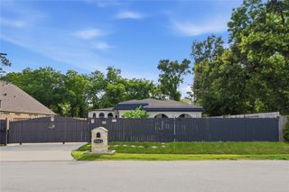 9403 Spaulding Street, Houston, TX 77016