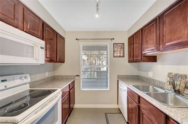 2606 South Durango Drive 241, Las Vegas, NV 89117