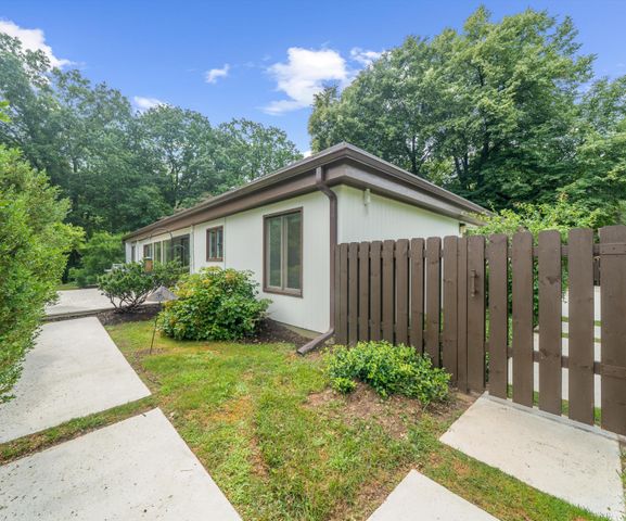 3586 E Huron River Drive, Ann Arbor, MI 48104