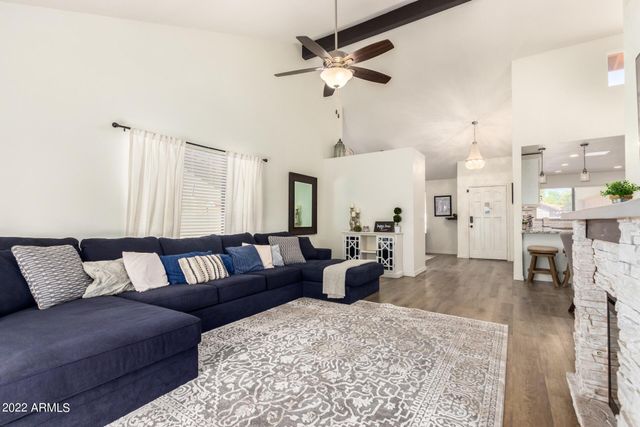 311 E PINON Way, Gilbert, AZ 85234
