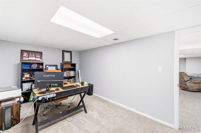 15648 Silverlake Court, Chesterfield, MO 63017